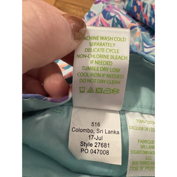 Lilly Pulitzer Size 10 Callahan Shorts Multicolor Floral 5" - Picture 7 of 7